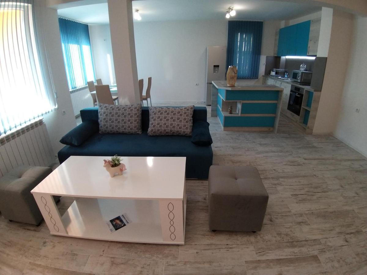 Апартамент Трапезица Скай Veliko Tarnovo Luaran gambar